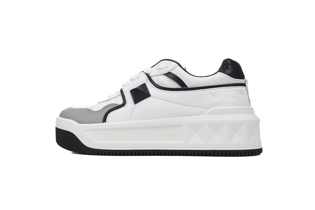 Valentino Garavani One Stud XL Sneakers