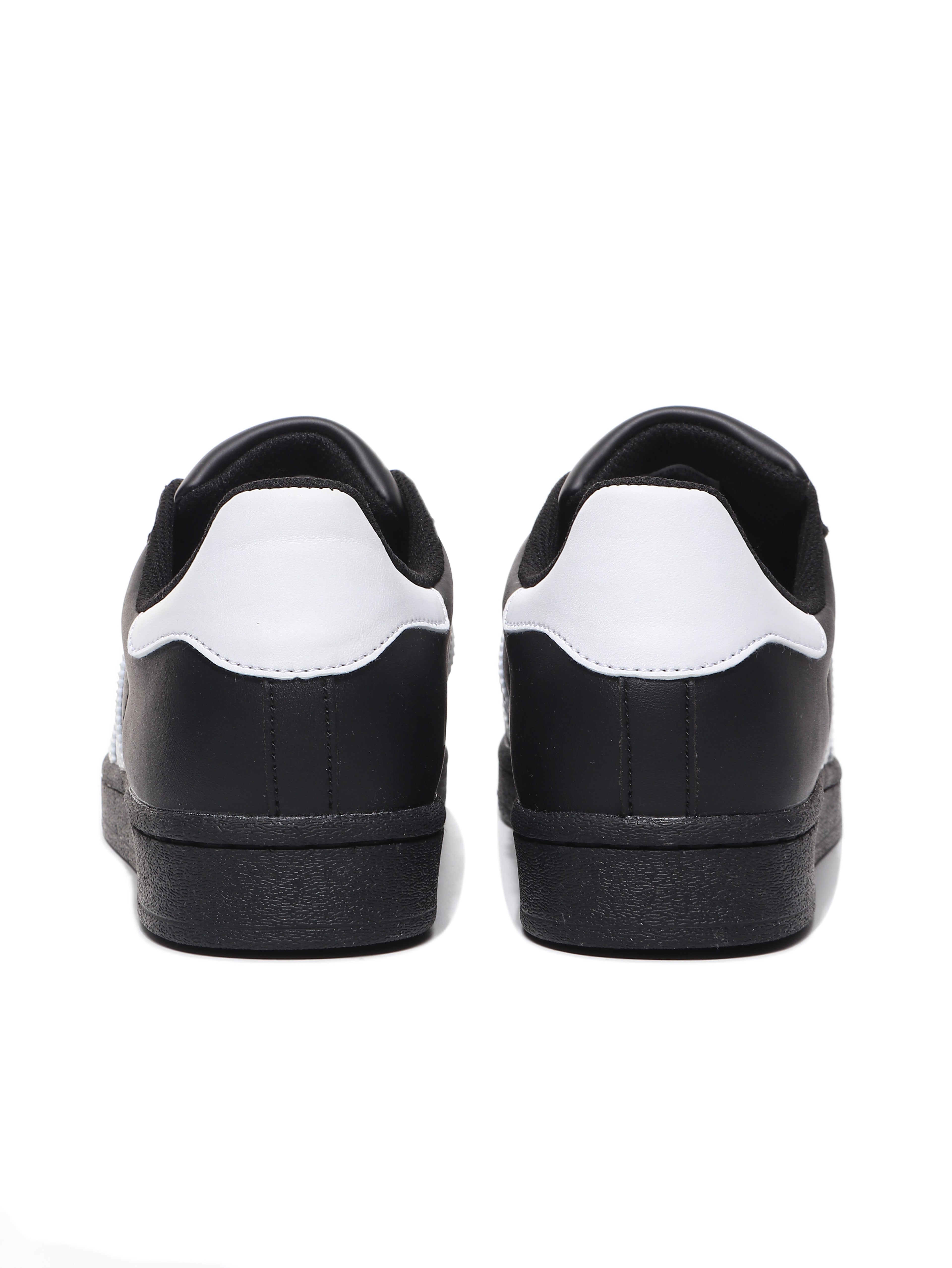 Adidas Originals Superstar | Iconic Shell-Toe Sneaker | Sizes 36-45