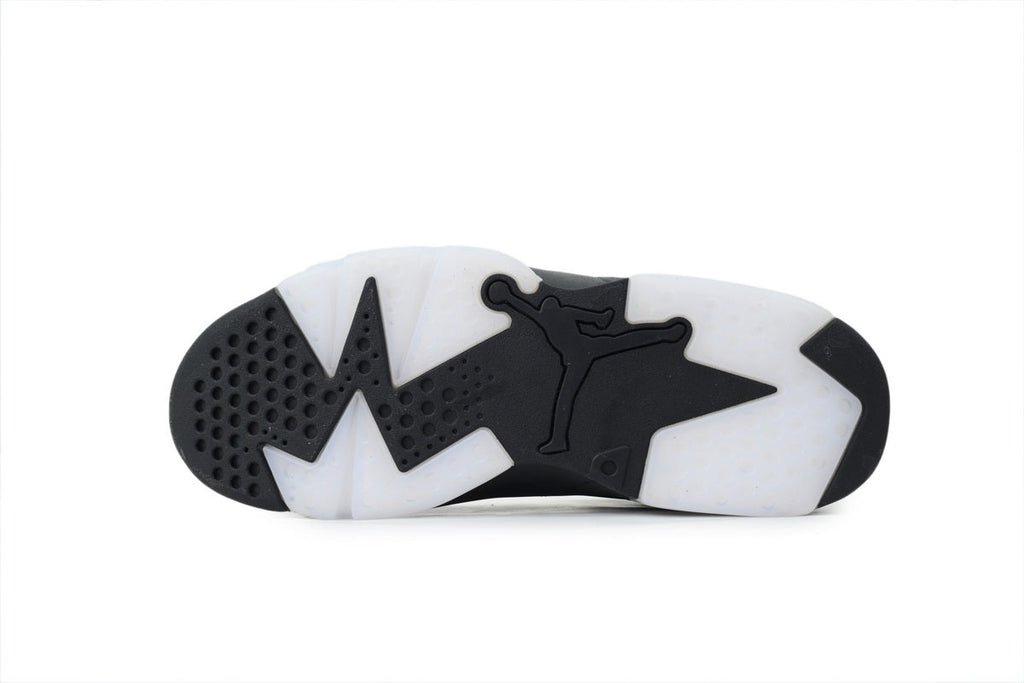 Nike Air Jordan 6 – Retro High-Top Basketball Sneakers