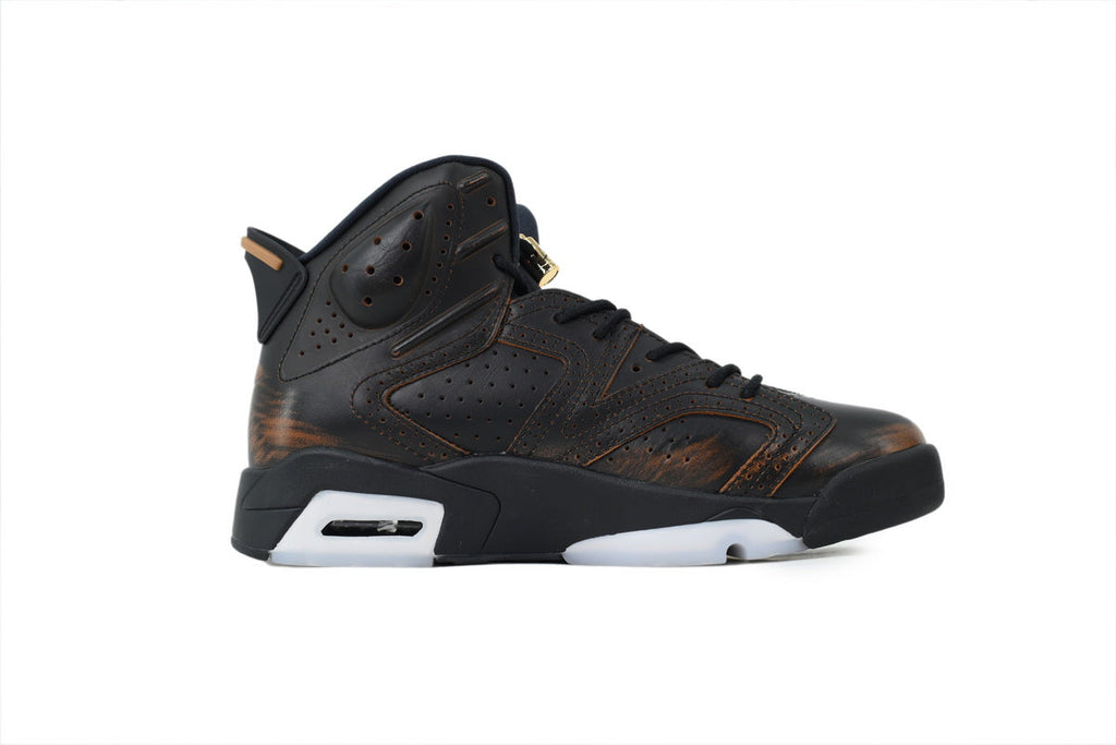 Nike Air Jordan 6 – Retro High-Top Basketball Sneakers
