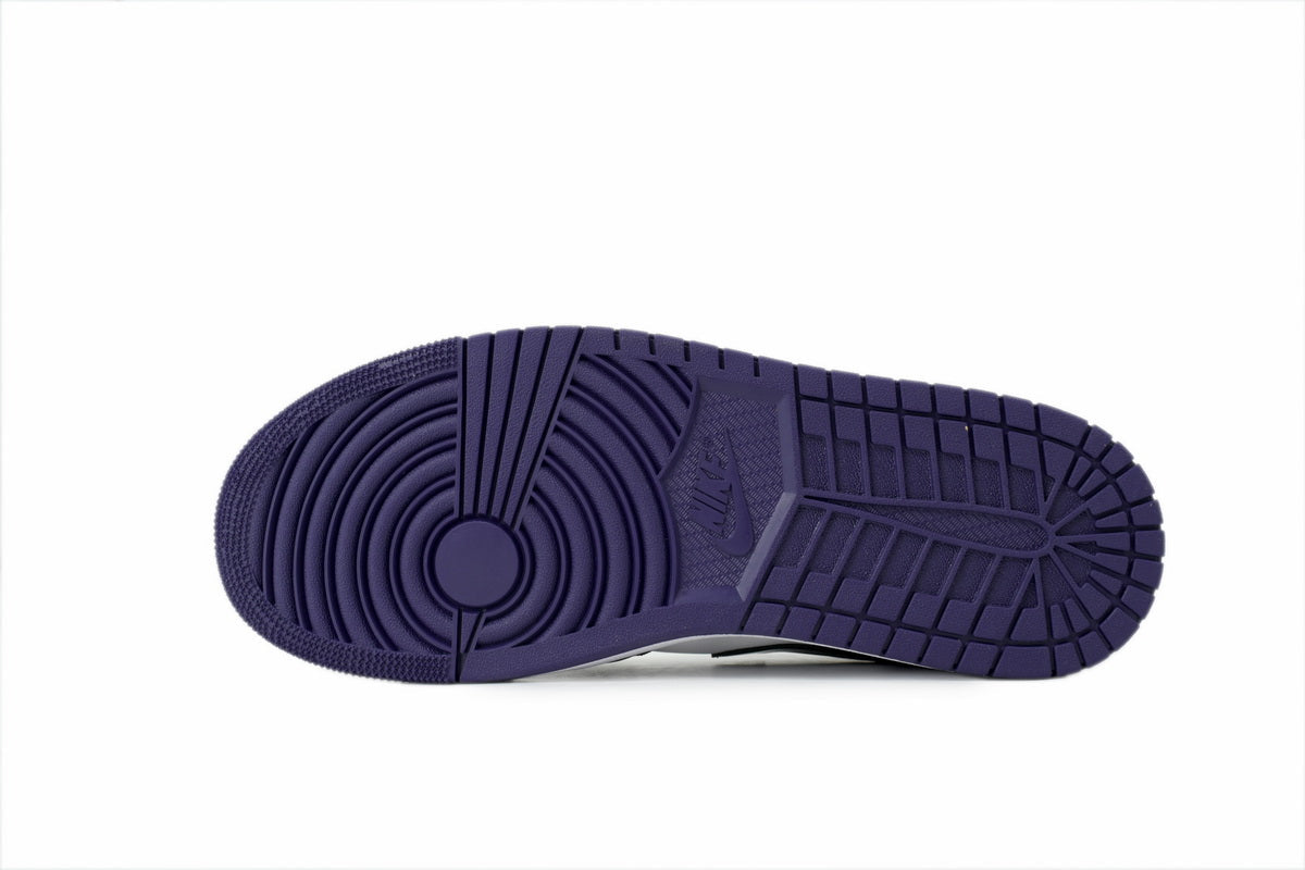 Nike Air Jordan 1 Retro Low Low-Top Sneakers