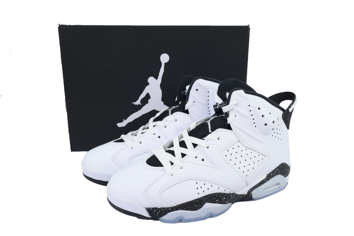 Nike Air Jordan 6 – Retro High-Top Basketball Sneakers