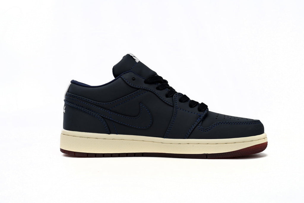 Nike Air Jordan 1 Retro Low Low-Top Sneakers