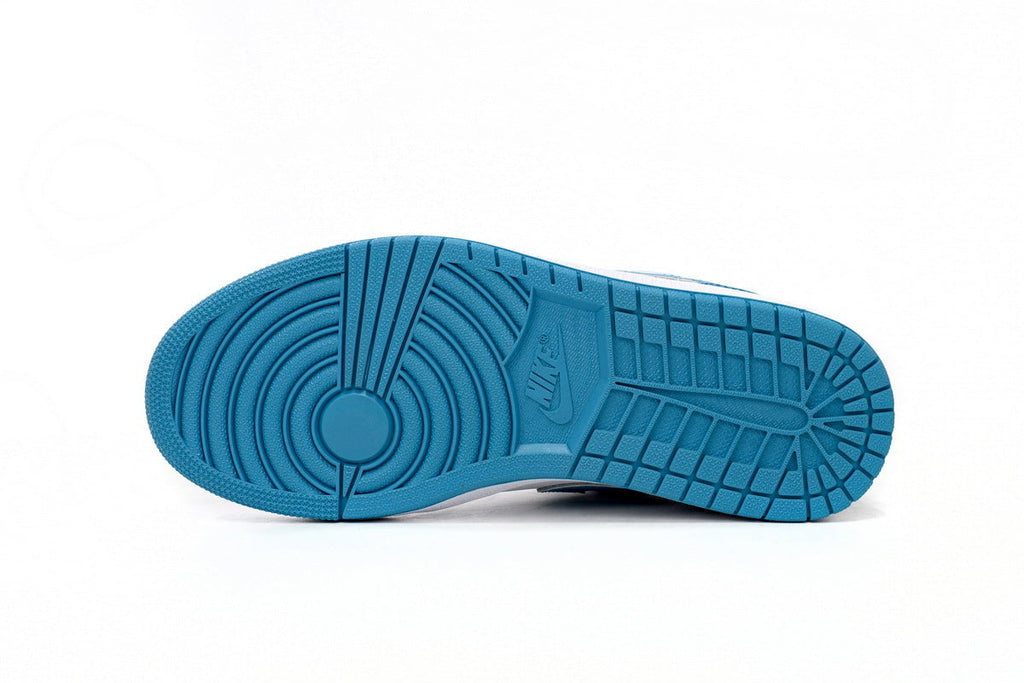 Nike Air Jordan 1 Retro Low Low-Top Sneakers