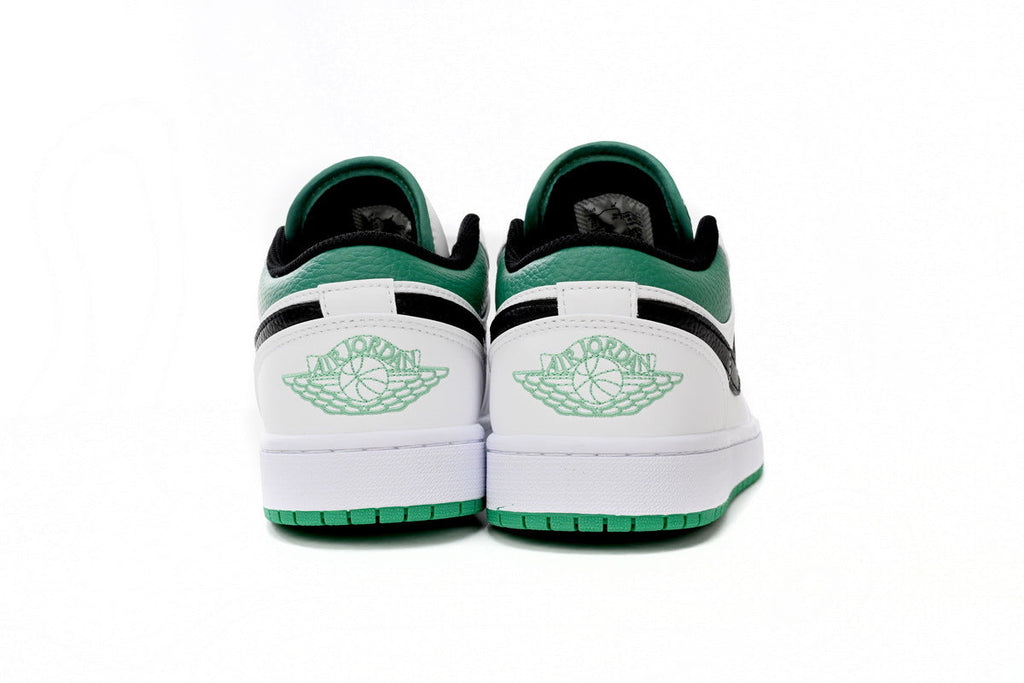 Nike Air Jordan 1 Retro Low Low-Top Sneakers