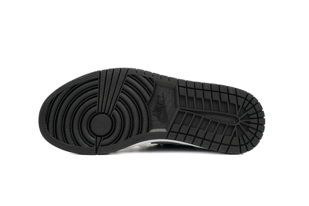 Nike Air Jordan 1 Retro Low Low-Top Sneakers