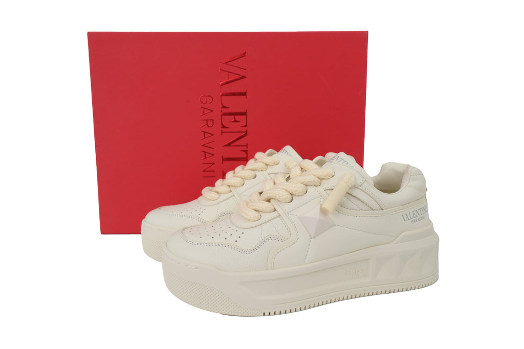 Valentino Garavani One Stud XL Sneakers