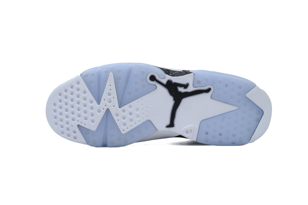 Nike Air Jordan 6 – Retro High-Top Basketball Sneakers