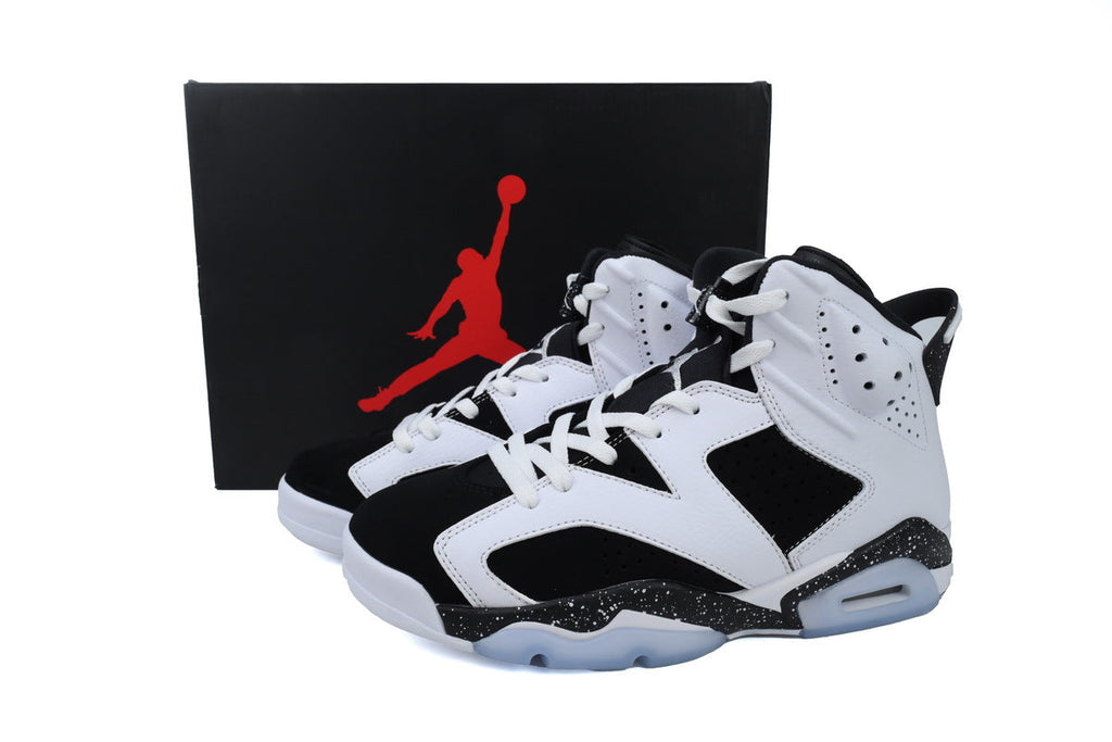 Nike Air Jordan 6 – Retro High-Top Basketball Sneakers