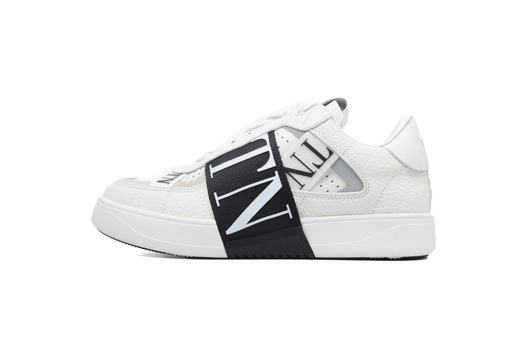 Valentino Garavani One Stud XL Sneakers