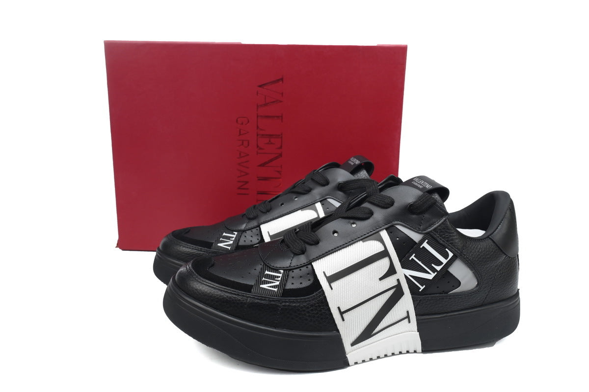 Valentino Garavani One Stud XL Sneakers