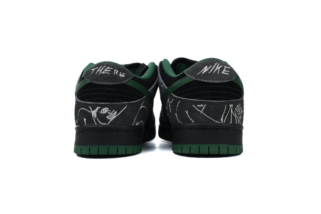 Nike SB Dunk Low – Classic Streetwear Sneakers (EU 36–45)