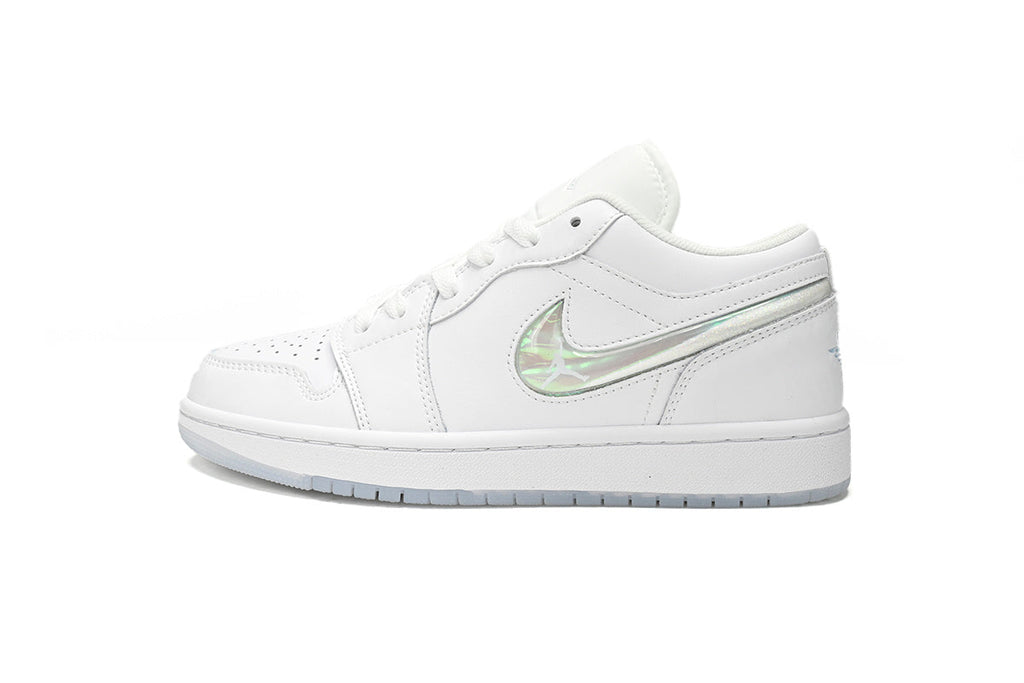 Nike Air Jordan 1 Retro Low Low-Top Sneakers