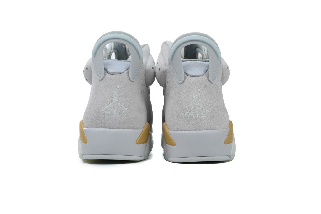 Nike Air Jordan 6 – Retro High-Top Basketball Sneakers