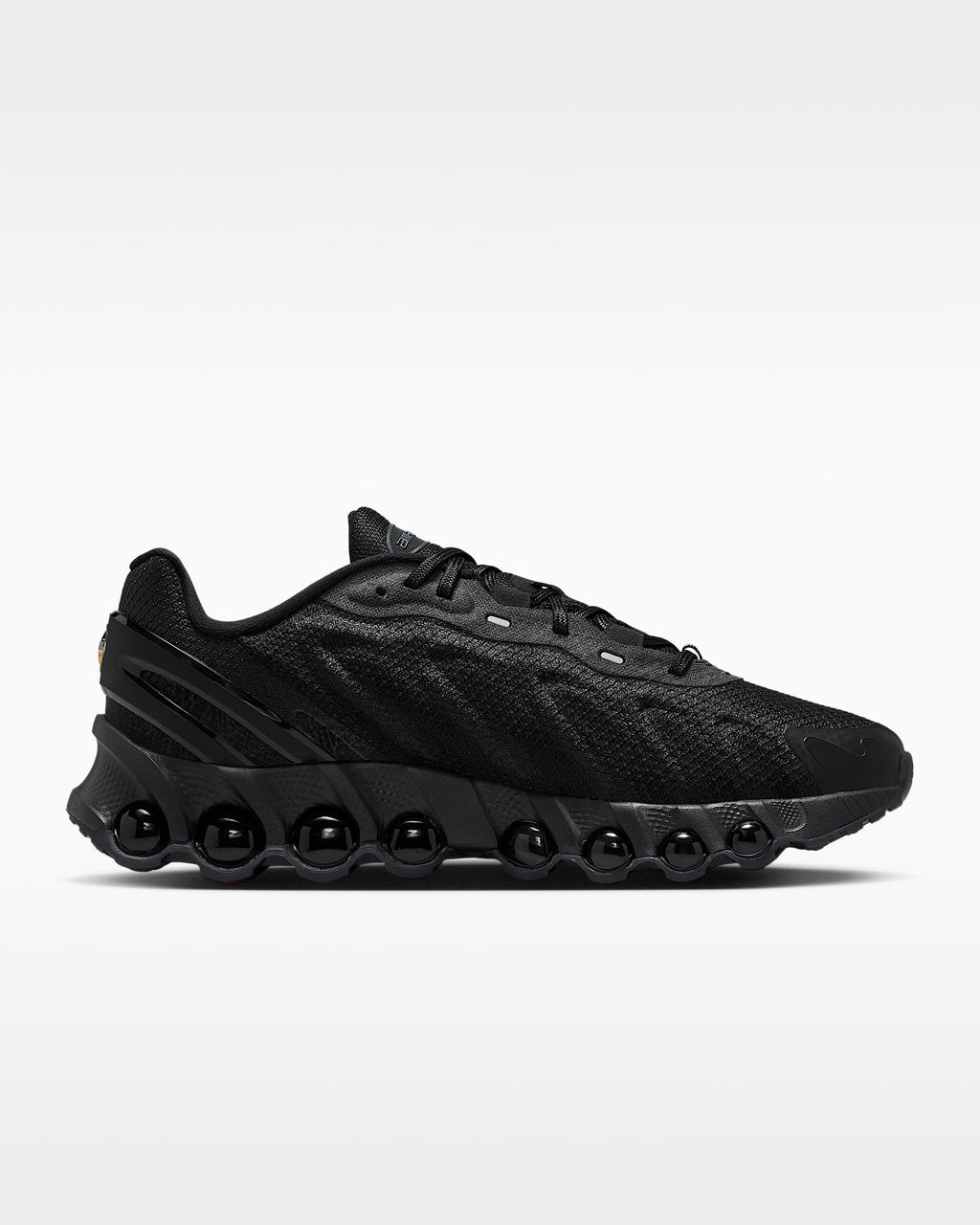 Nike Air Max DN – Triple Black Sneaker