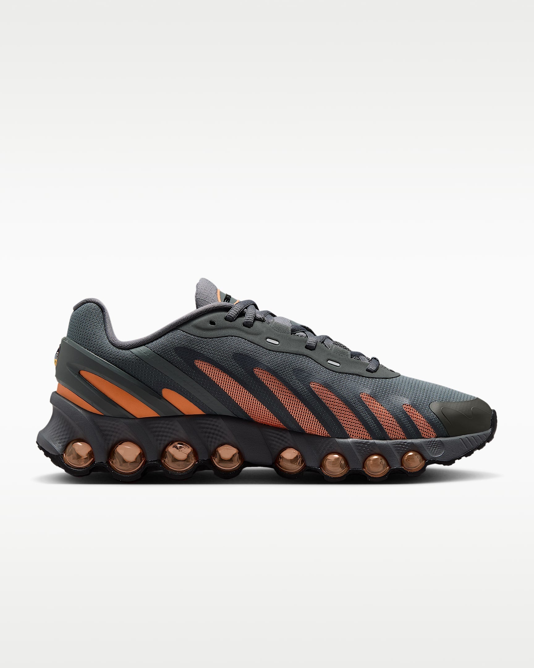 Nike Air Max DN Roam – Grey / Orange Mesh Athletic Sneakers