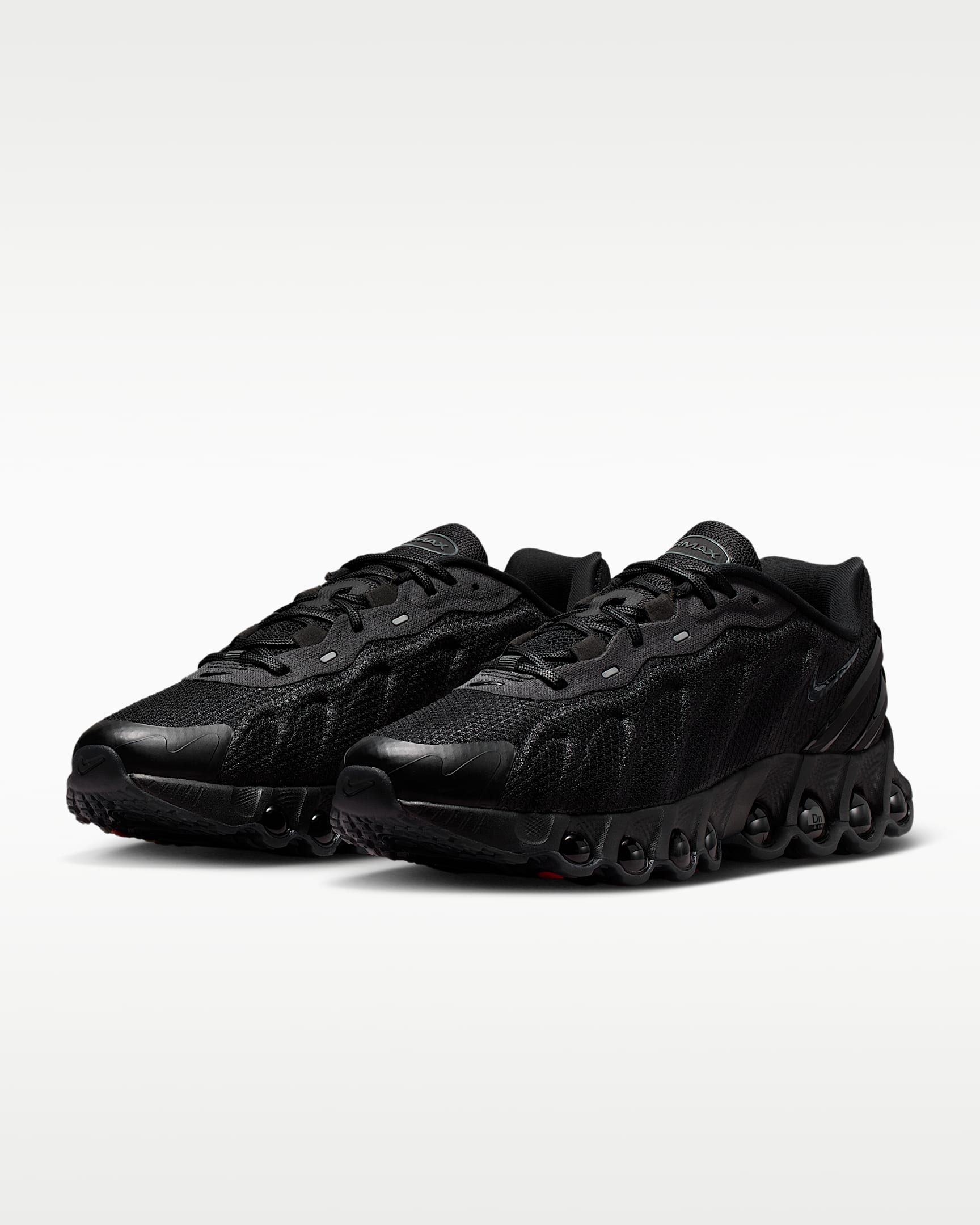 Nike Air Max DN – Triple Black Sneaker