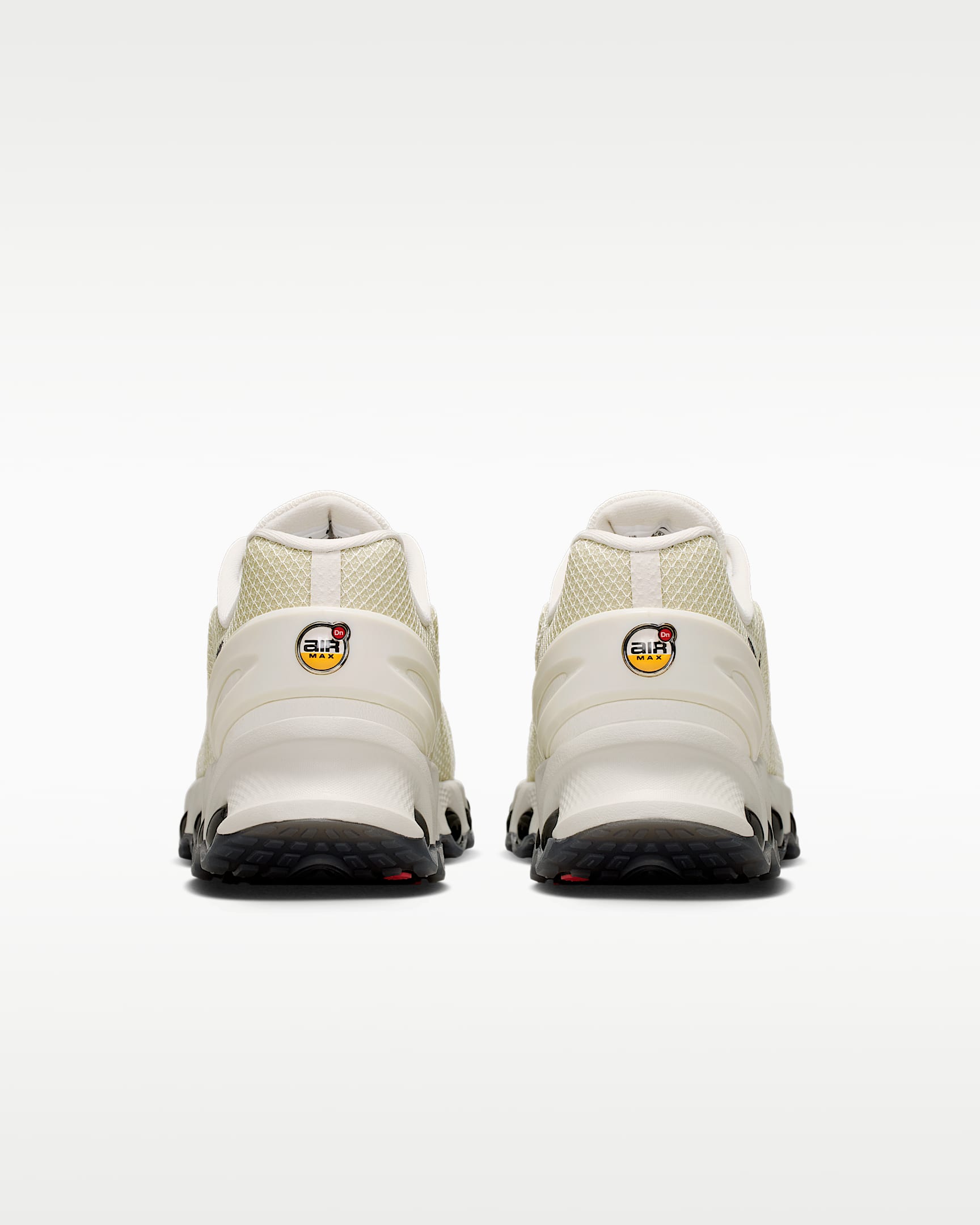 Nike Air Max DN – Light Bone/Black Sneaker