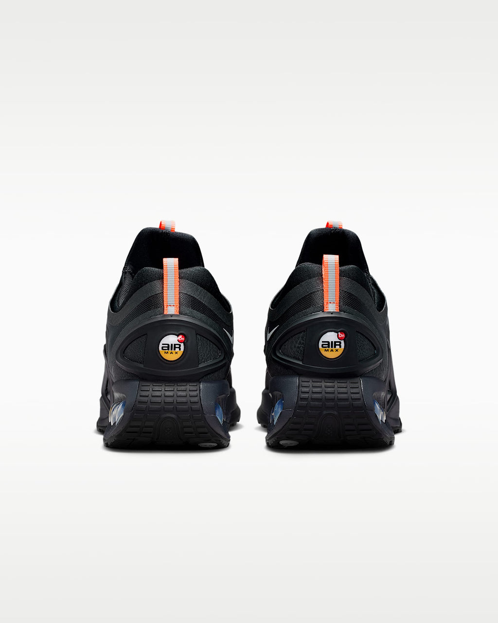 Nike Air Max DN Roam – Black / Red Mesh Athletic Sneakers