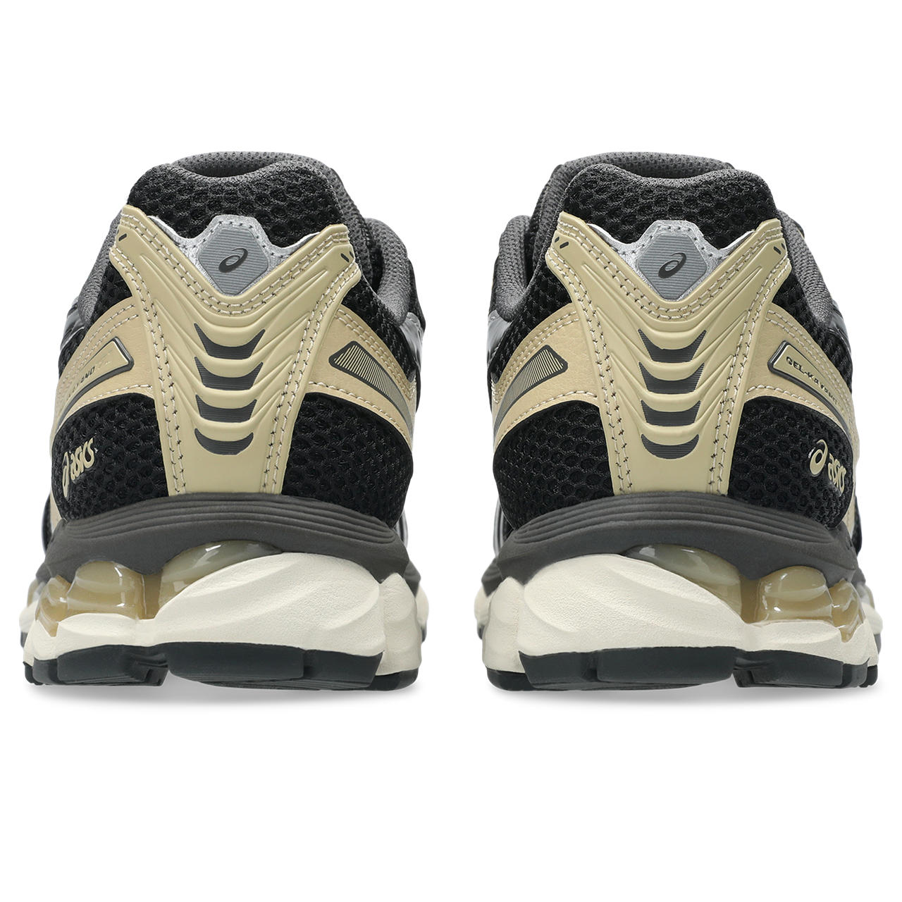 Asics Gel-Nimbus Black / Beige / Metallic Silver