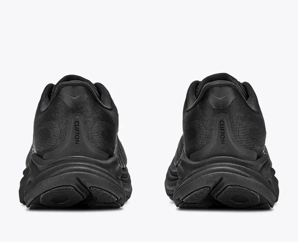 Hoka Bondi 8 — Triple Black