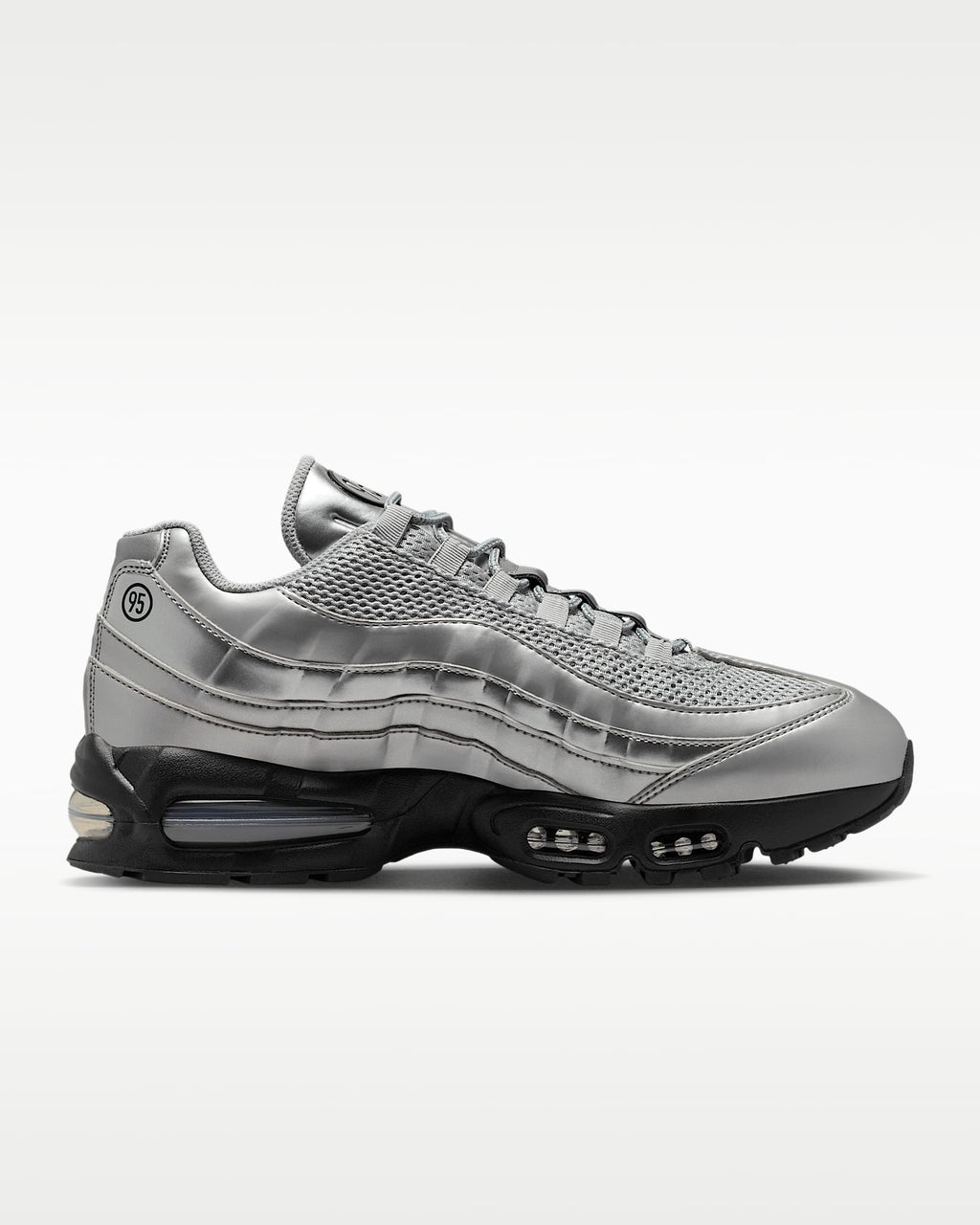 Nike Air Max 95 – Metallic Silver / Black Mesh Athletic Sneakers