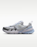 Nike V2K Run – White / Silver / Light Blue Mesh Athletic Sneakers