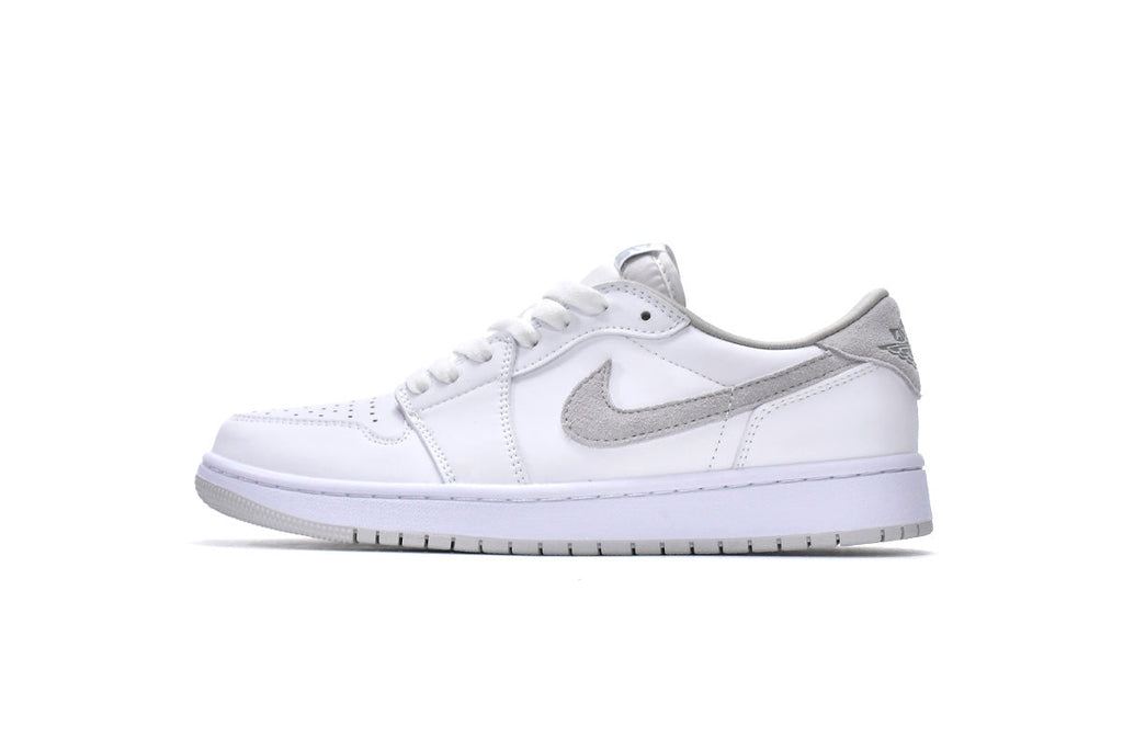 Nike Air Jordan 1 Retro Low Low-Top Sneakers